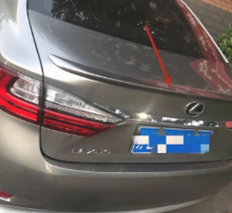 Задний спойлер на багажник Lexus Es
